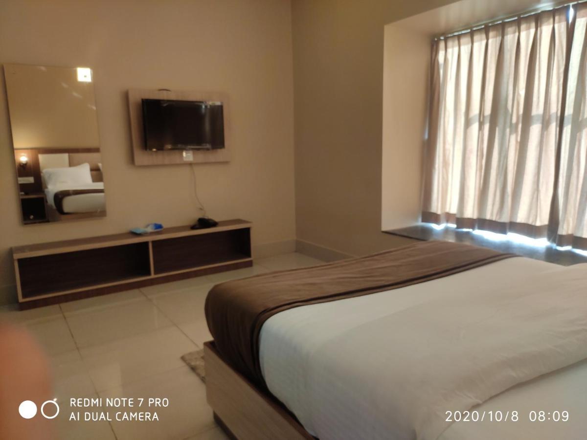 The Pearl Hotel Puri Kültér fotó