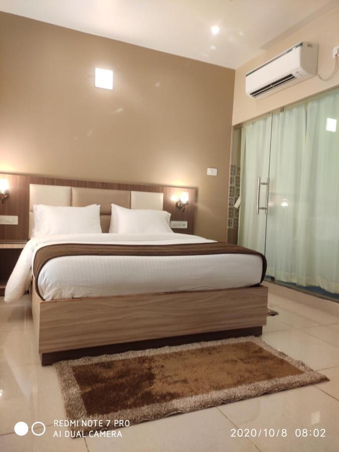 The Pearl Hotel Puri Kültér fotó