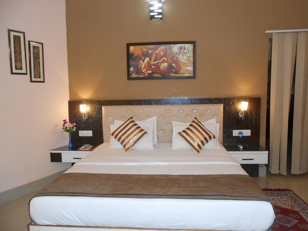 The Pearl Hotel Puri Kültér fotó